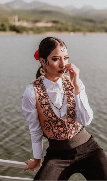 Traditional Mexican clothing photo